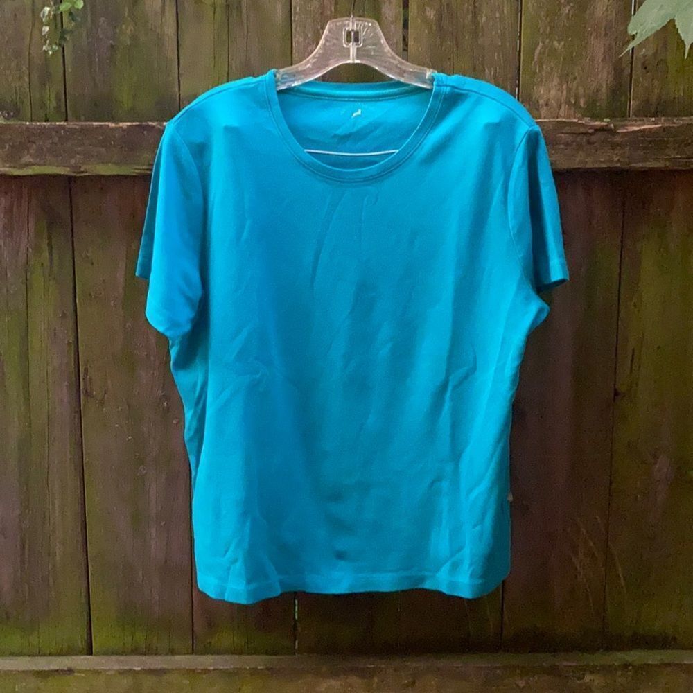 White Stag green tee sz. XL